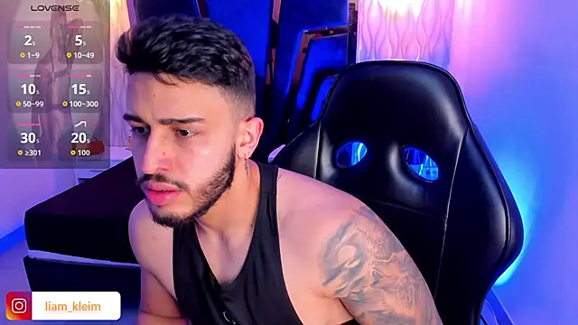 Liam Kleiin online show from February 4, 11:38 am