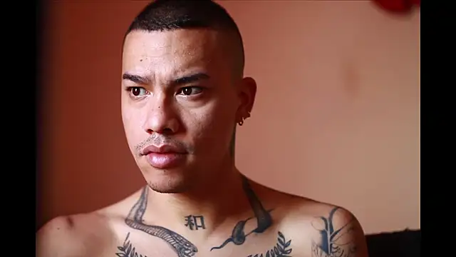 Osiiriis online show from March 8, 6:35 pm