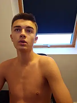 yanisyanisss online show from December 20, 3:30 pm