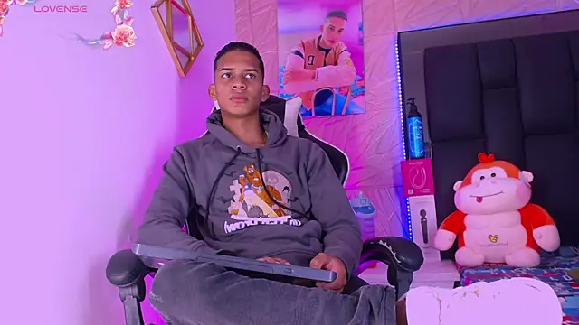 dilan alfonzo online show from March 9, 3:55 am