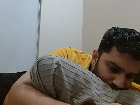 robintoit online show from October 28, 6:10 pm