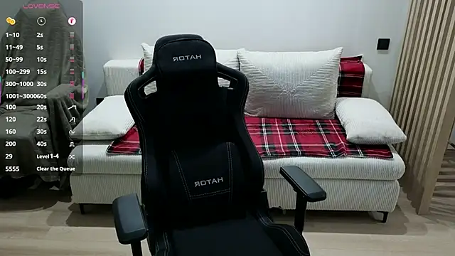 Larstar01 online show from February 27, 1:07 am