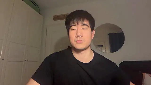 jungcock3210 online show from January 11, 3:27 pm