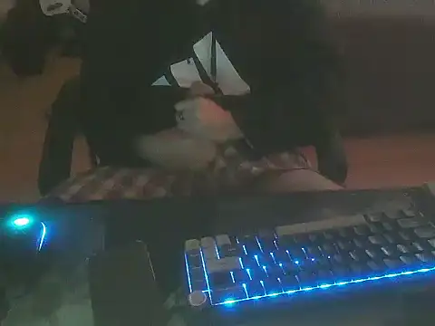 bnj181407 online show from April 18, 5:14 pm