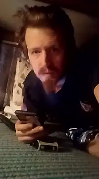 hothippie420 online show from December 7, 2:20 am