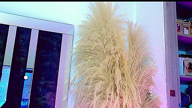 honey skin online show from March 5, 4:25 pm