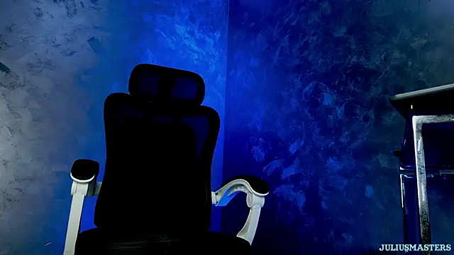 juliusmasters online show from April 17, 9:50 pm