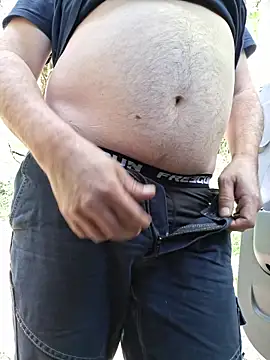 pachapeter online show from April 16, 1:11 pm