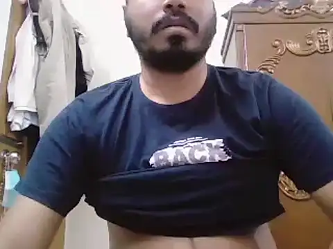 desiboyasif online show from February 5, 7:21 pm