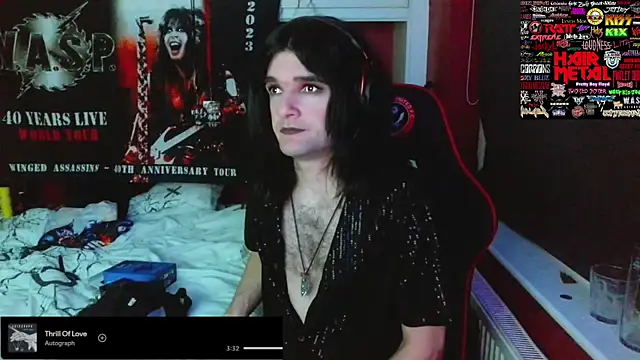 Rocker Assassin66630 online show from May 22, 3:00 am
