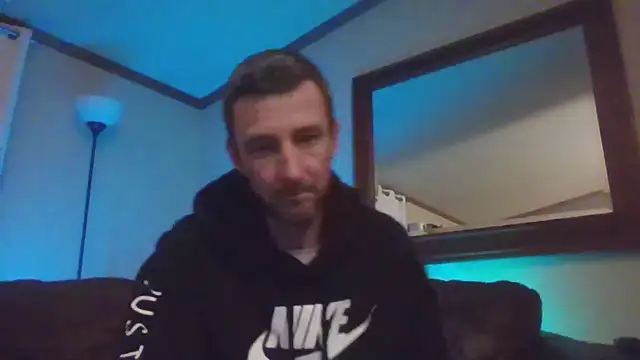 HungStud4You online show from January 20, 3:59 am