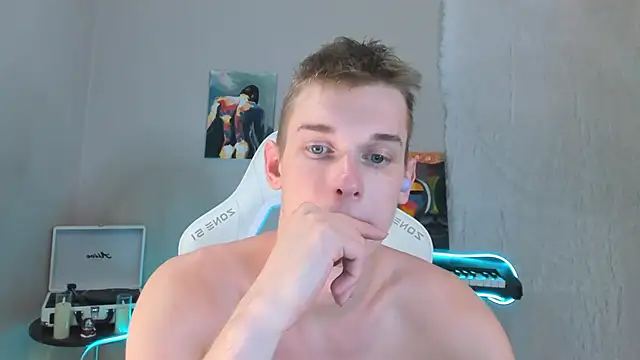 4ever dude online show from February 3, 1:08 pm