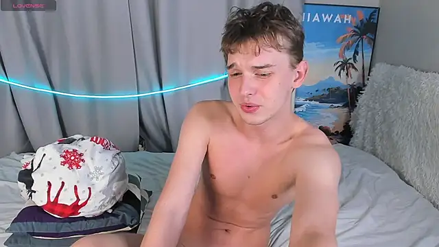 4ever dude online show from October 15, 4:36 pm