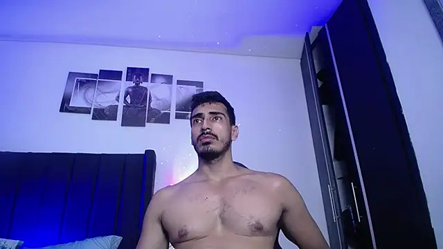 Snapshot of muscle_ares chatting on March 17, 12:46 pm muscle ares online show from March 17, 12:46 pm