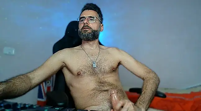 Snapshot of steve-renato chatting on March 18, 1:24 am steve-renato online show from March 18, 1:24 am