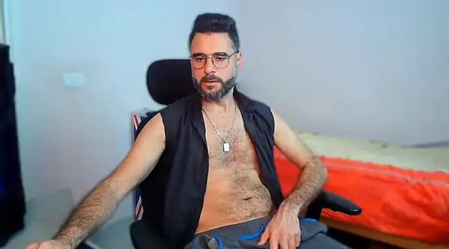 Snapshot of steve-renato chatting on February 2, 11:19 am steve-renato online show from February 2, 11:19 am