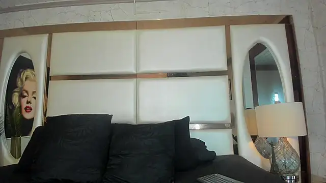 ALAN SANTHOS online show from January 14, 5:34 am