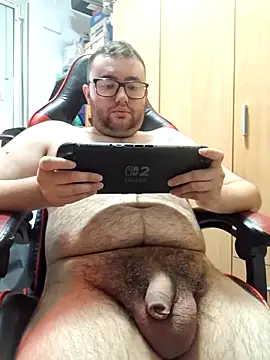 Javier bear online show from April 13, 12:06 pm