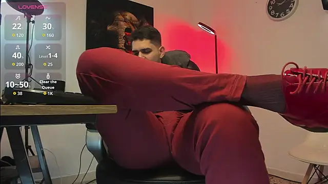 Nicolas Fellener online show from November 7, 4:27 am