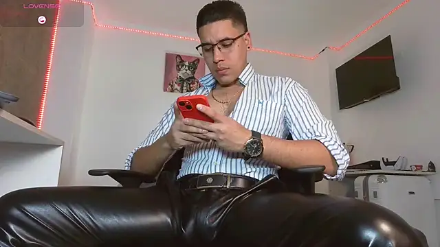 Thonydupont online show from December 2, 11:21 pm