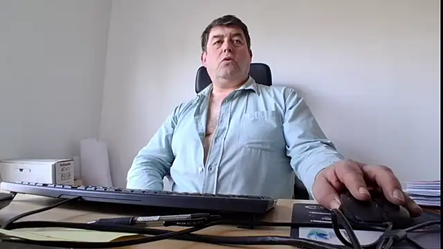 sympatrique online show from April 22, 3:17 pm