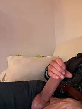 Frank22xx online show from May 7, 4:51 pm