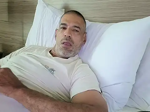 jackbigcock11 online show from April 19, 11:31 am