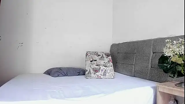 Snapshot of tom_colinn chatting on September 20, 5:24 pm tom colinn online show from September 20, 5:24 pm