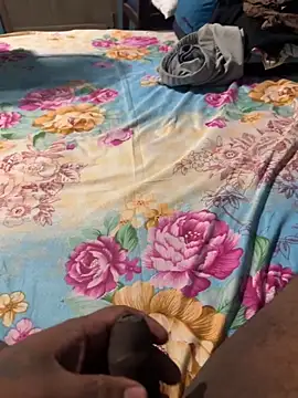 Snapshot of amil93sl chatting on September 11, 6:07 pm amil93sl online show from September 11, 6:07 pm