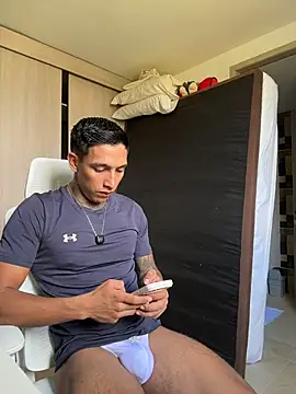sendfer online show from July 16, 7:10 pm