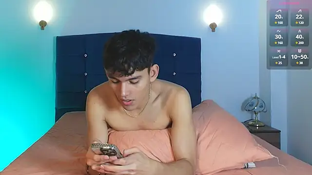 Snapshot of EstebanPerez_ chatting on March 2, 3:42 pm EstebanPerez online show from March 2, 3:42 pm
