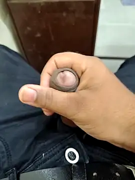 SplitPrestige19 online show from April 24, 2:08 pm