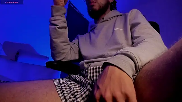 s sven03 online show from February 5, 8:10 am