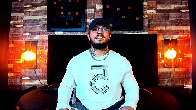 Van Velckan online show from February 2, 4:15 am