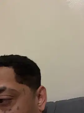 yuricosta1 online show from March 2, 5:08 am