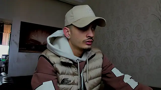 BrandonTate online show from March 2, 12:25 pm