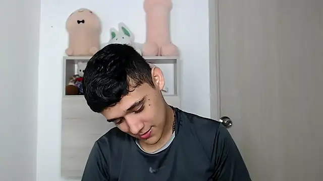 kaiine190 online show from January 12, 4:49 am