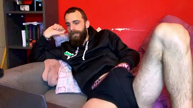 Antonio Vatooo online show from February 2, 9:45 pm