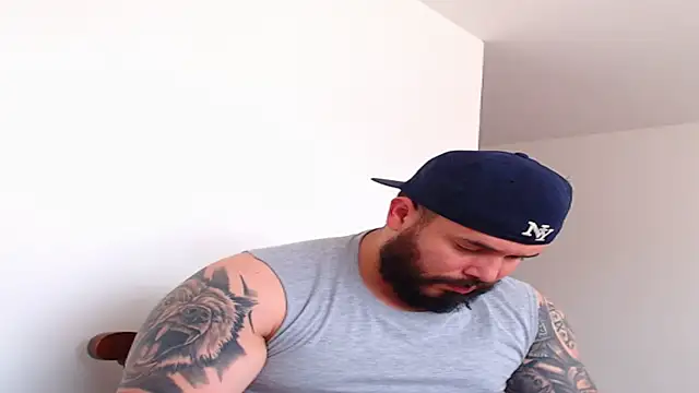 alexandergranda71 online show from February 20, 5:18 pm