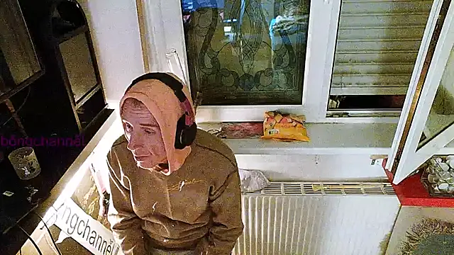 BongChannel online show from January 3, 6:03 pm