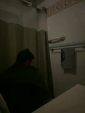 bigdickgio6923 online show from October 6, 5:23 am