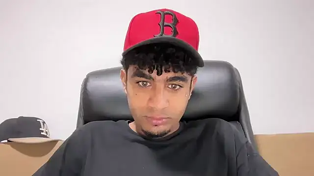 dominic brandd23 online show from January 7, 5:56 am