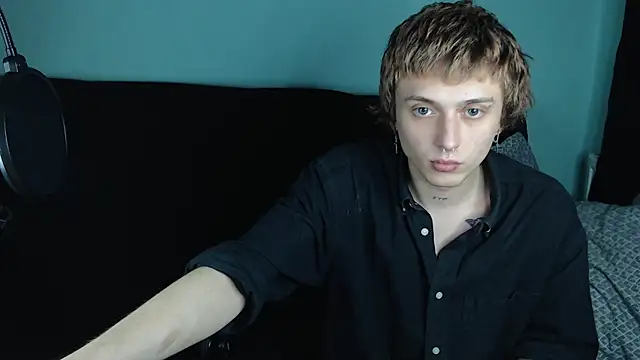 axxxturel online show from January 25, 6:02 pm