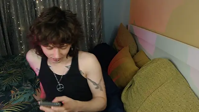 axxxturel online show from January 10, 12:27 am