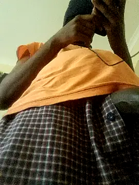 Gifttheskimaskboy online show from December 3, 4:06 pm