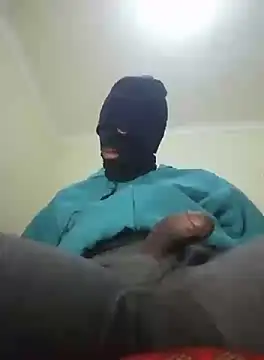 Gifttheskimaskboy online show from September 29, 3:38 am