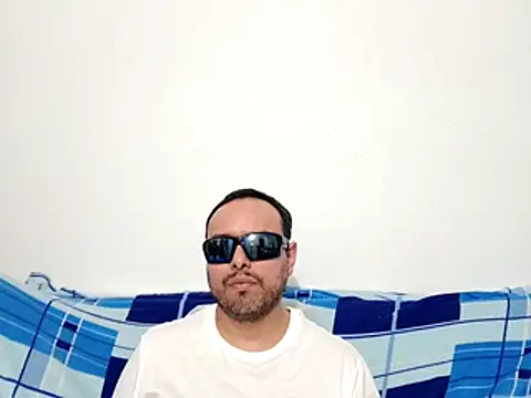 ElSunEagle online show from April 22, 2:29 am