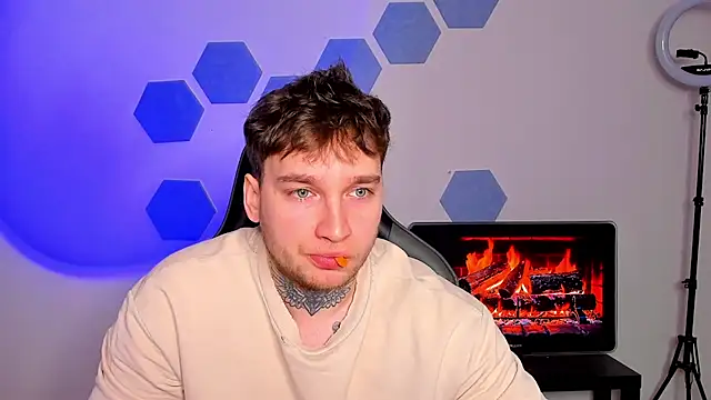 Chris Tyson online show from February 27, 8:48 am