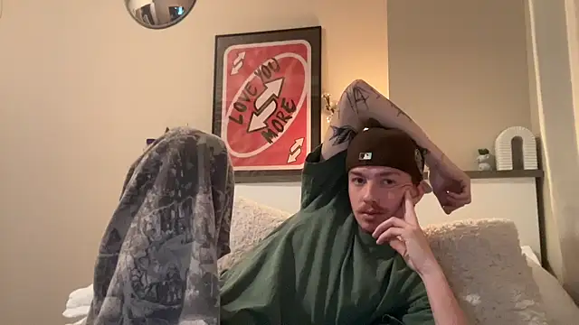 younghungginger online show from December 5, 11:40 pm