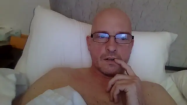 mrtickle0025 online show from January 8, 10:20 am